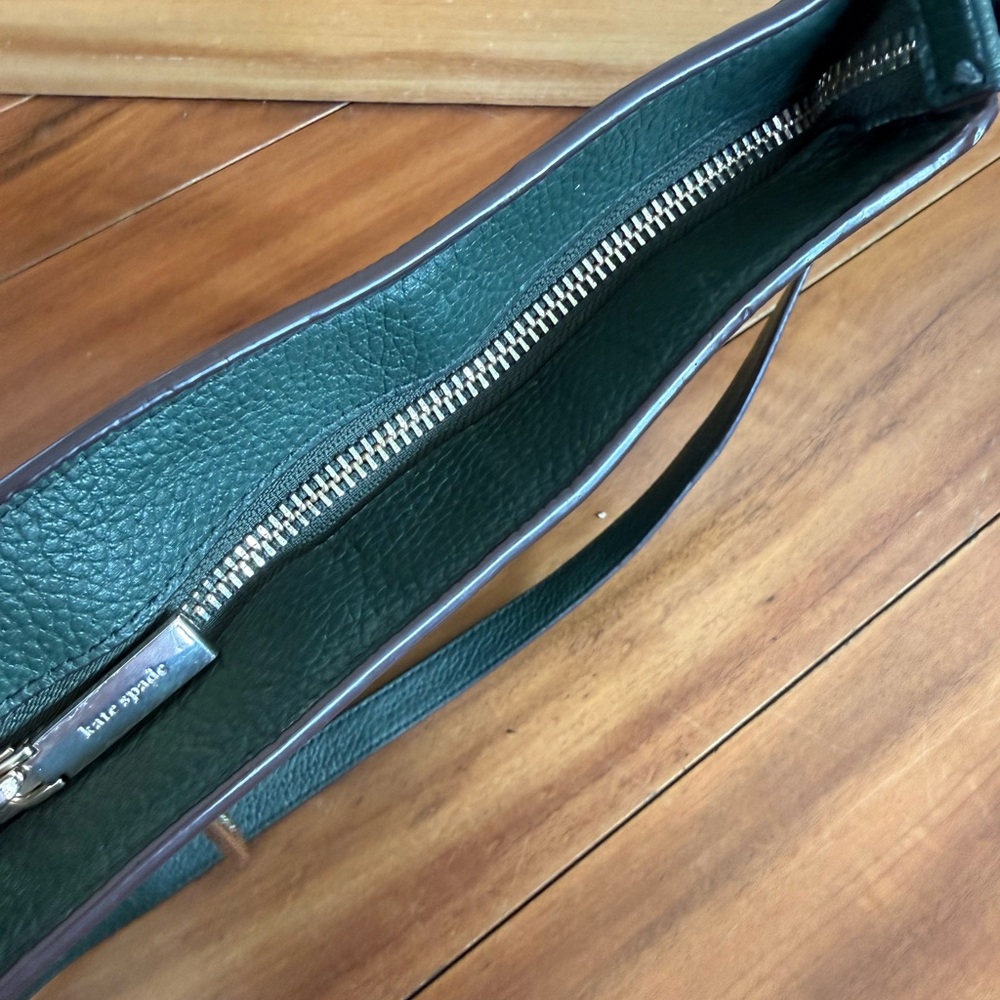 Kate Spade Forest Green Crossbody Minimal Chic Capsule Wardrobe Everyday Luxury - Picture 5 of 12
